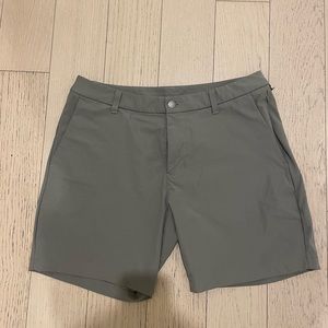 Olive Lululemon Commission Shorts - 33x30